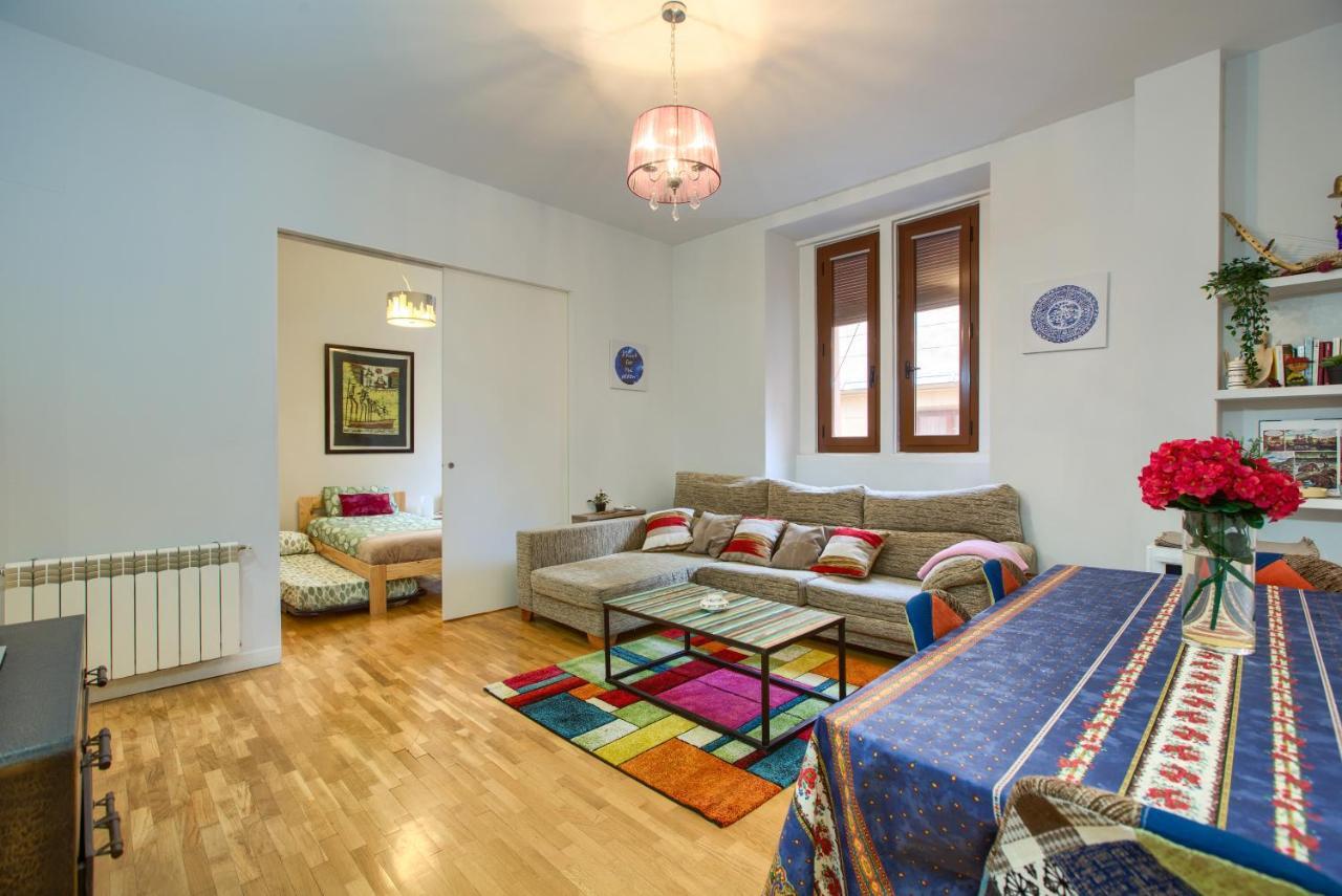 Beautiful Big Condominium In The Historical Center * Madrid