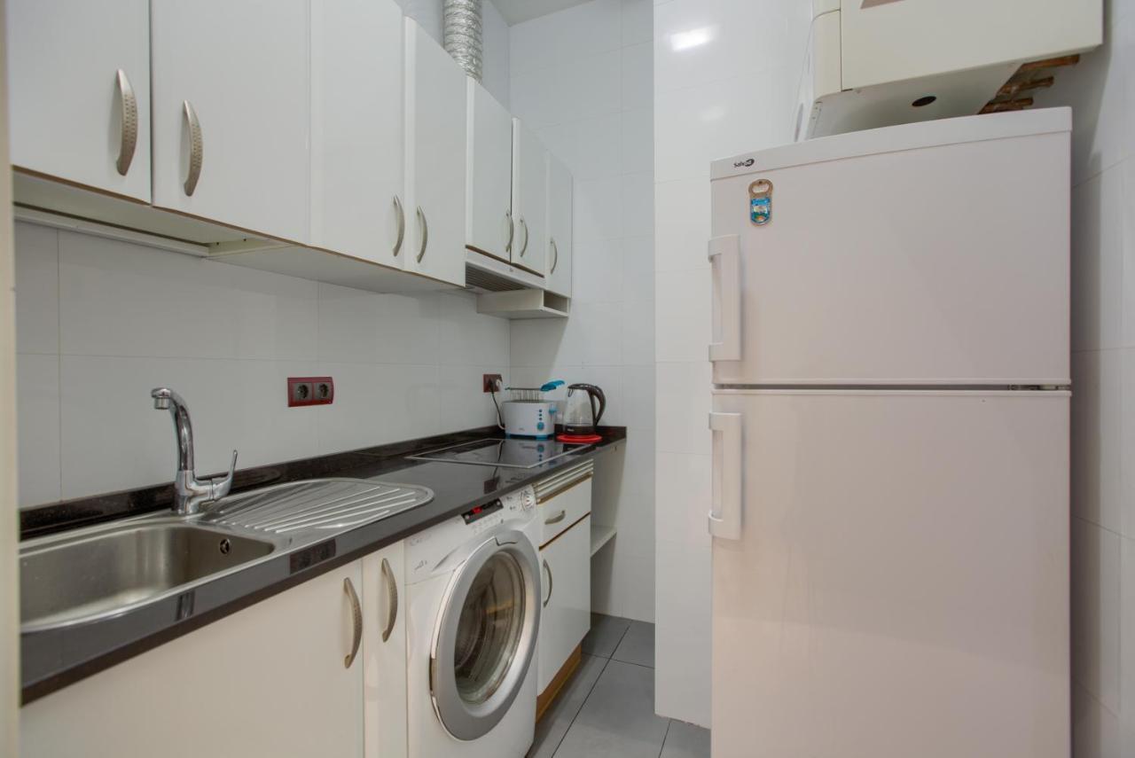 Beautiful Big Condominium In The Historical Center * Madrid
